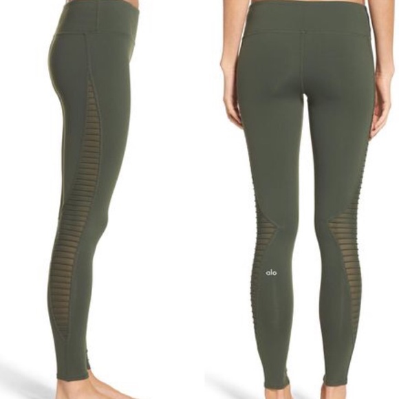 alo luminous legging